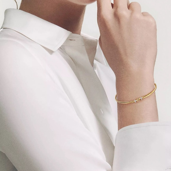 SOLD: David Yurman Gold and Diamonds Buckle Bracelet - Picture 2 of 4